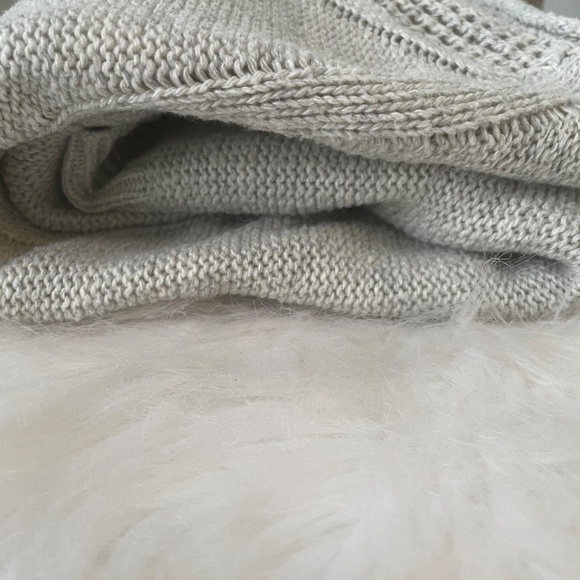 Mystree Light Gray/Off White Cashmere Blend Pullover Sweater, Size Medium - Picture 11 of 11